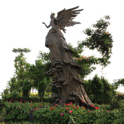 广场摆放大型玻璃钢仿铜西方天使人物园林雕塑 天使雕塑翅膀巨型雕塑家兔子