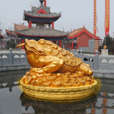 景区宅院池塘水景招财动物大型金蟾雕塑 金蟾雕塑大全和田玉步骤纹身