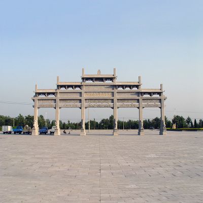 公园园林广场摆放青石仿古