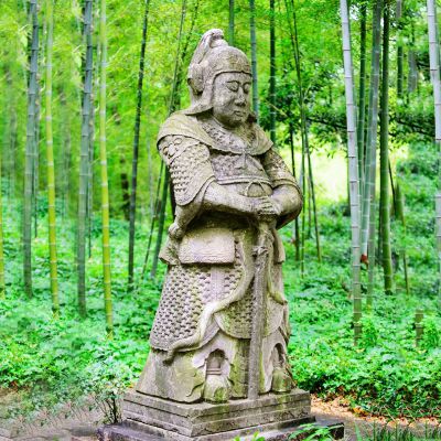 园林仿古石雕像站立中的常遇春雕塑