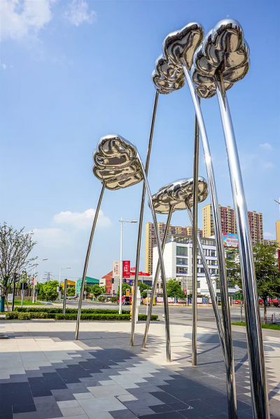 园林户外景观大型植物景观树叶雕塑 树叶雕塑不锈钢梧桐树少女球体