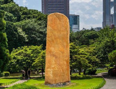 公园大型地标景观黄蜡石头 地标雕塑城市绘画插画商场